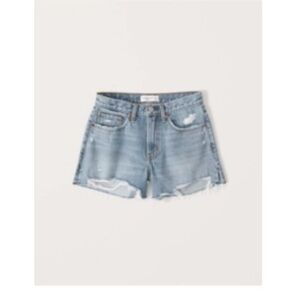 Abercrombie and Fitch, never worn, boyfriend short mid rise, size 31 medium wash